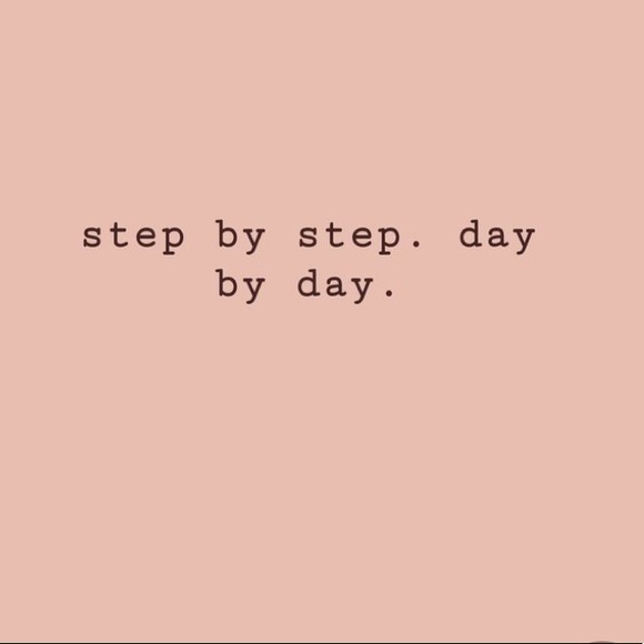 🌻SHOPPING IS OUR CARDIO🌻 - Picture 2 of 6